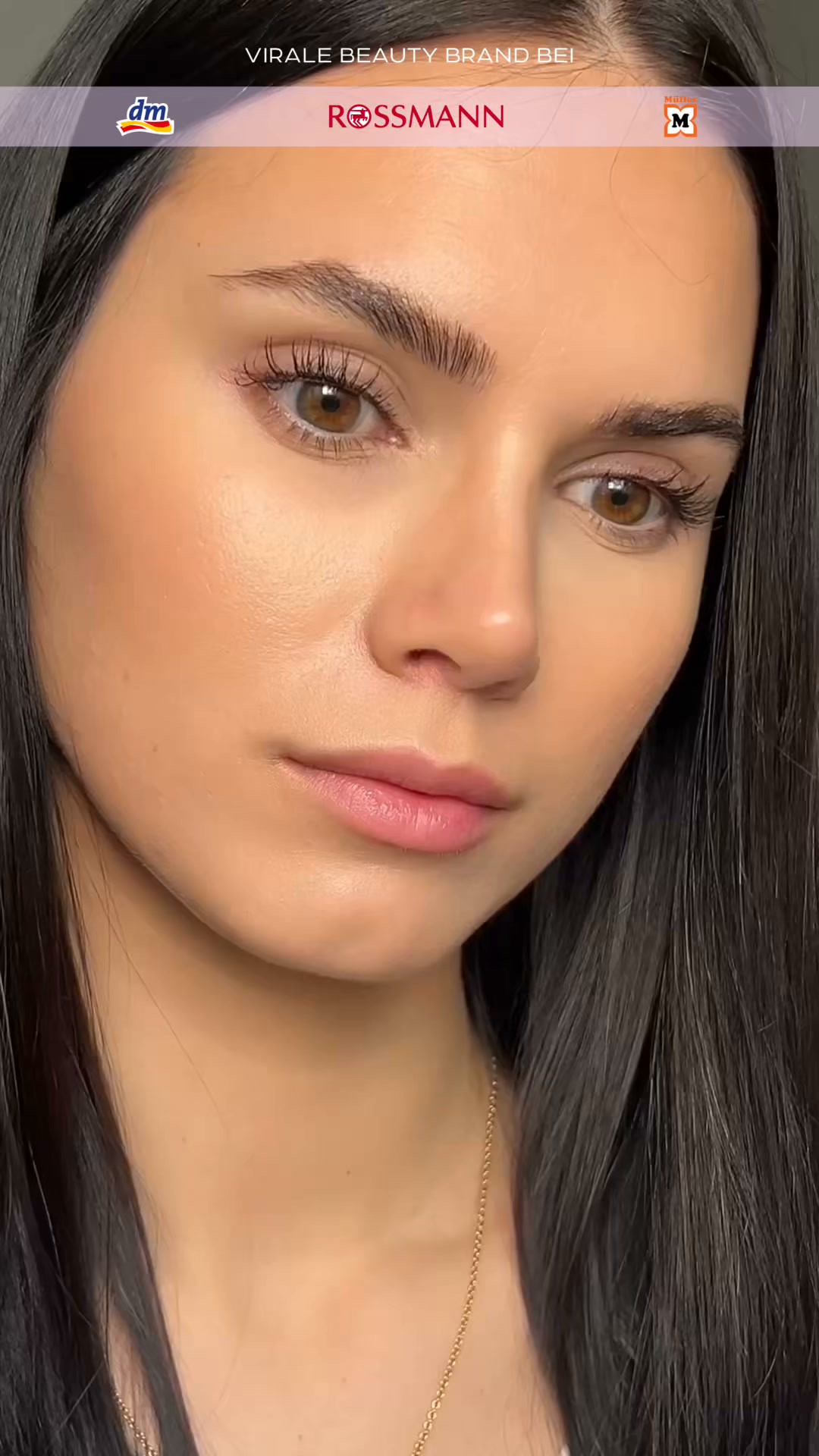 DEINE WIMPERN IM FOKUS