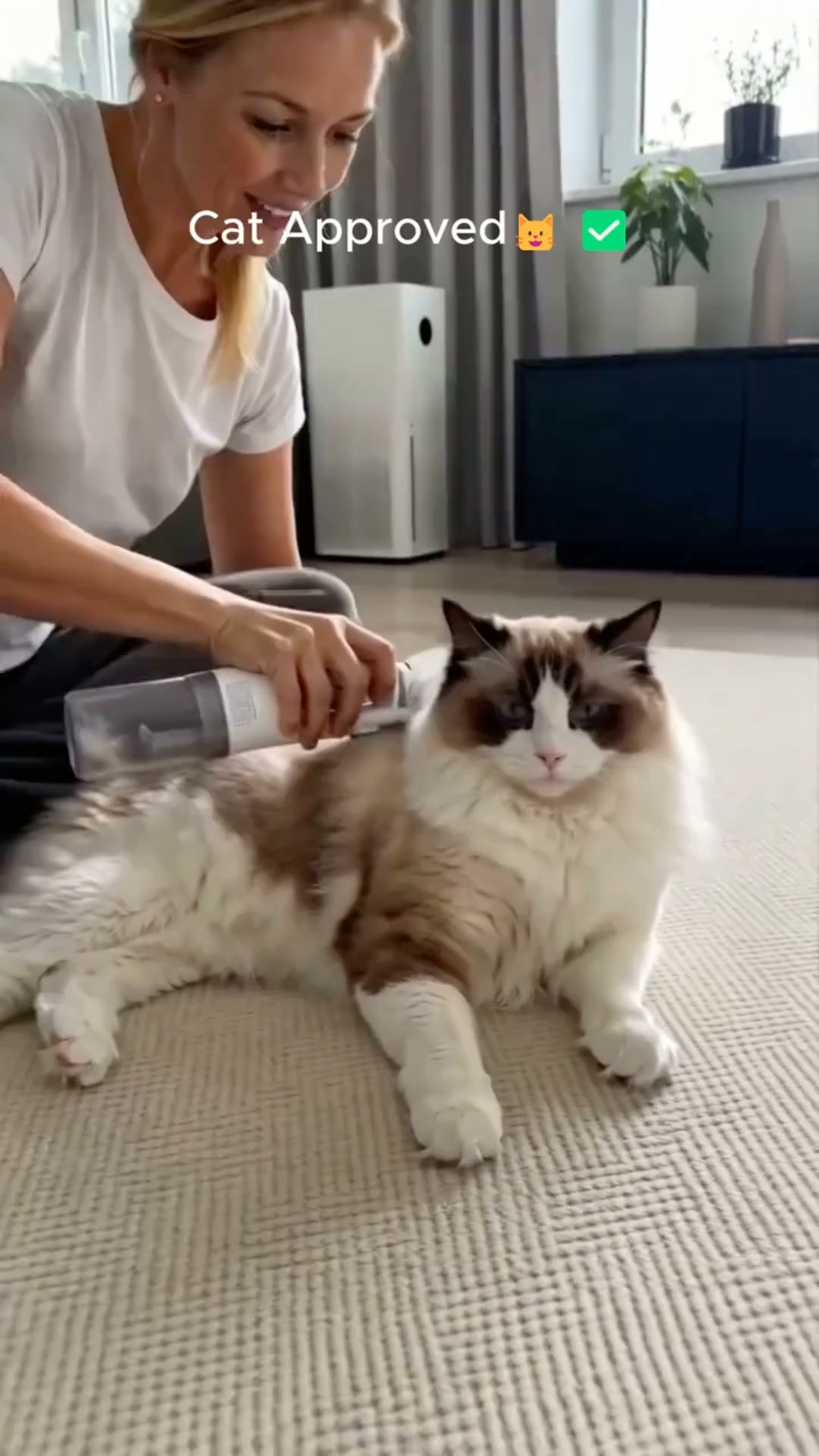 Less Fur. Less Mess.