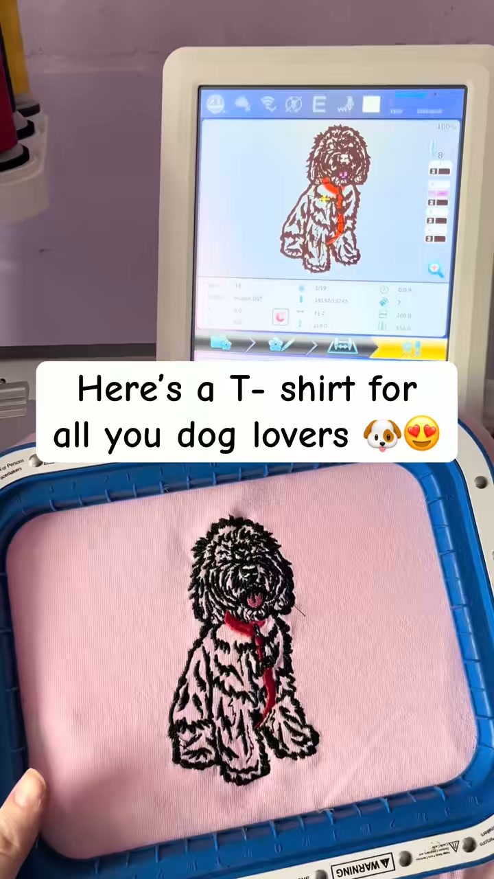 The perfect gift for dog moms, cat lovers & pet families