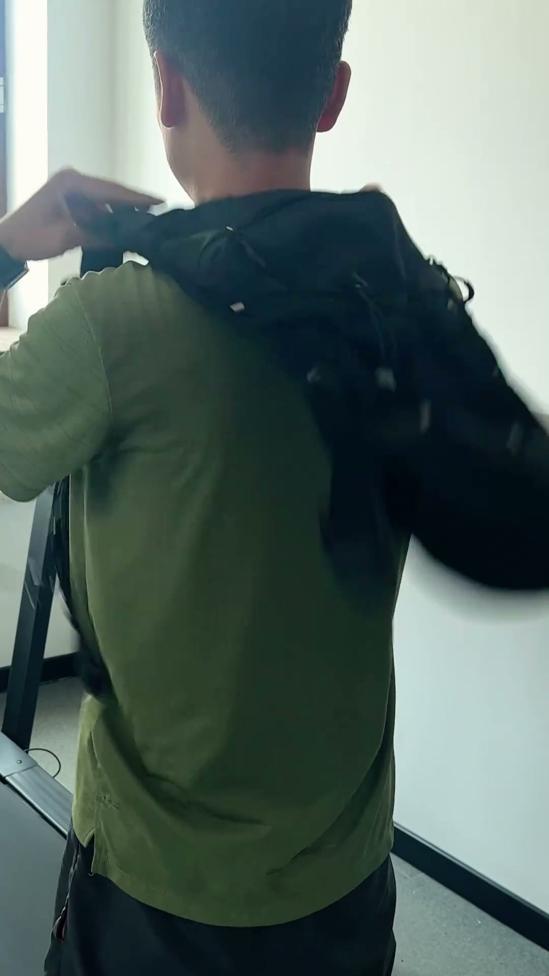 Level Up Your Run: Ultimate 2L Hydration Vest