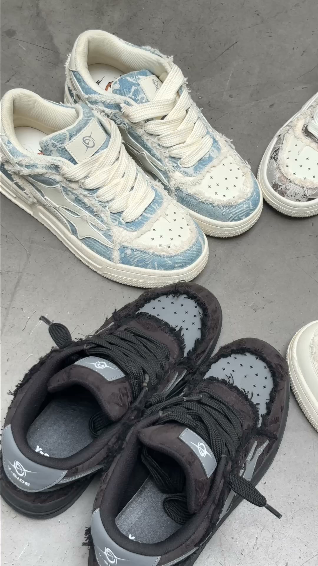 "AIRLINE" Sky Blue