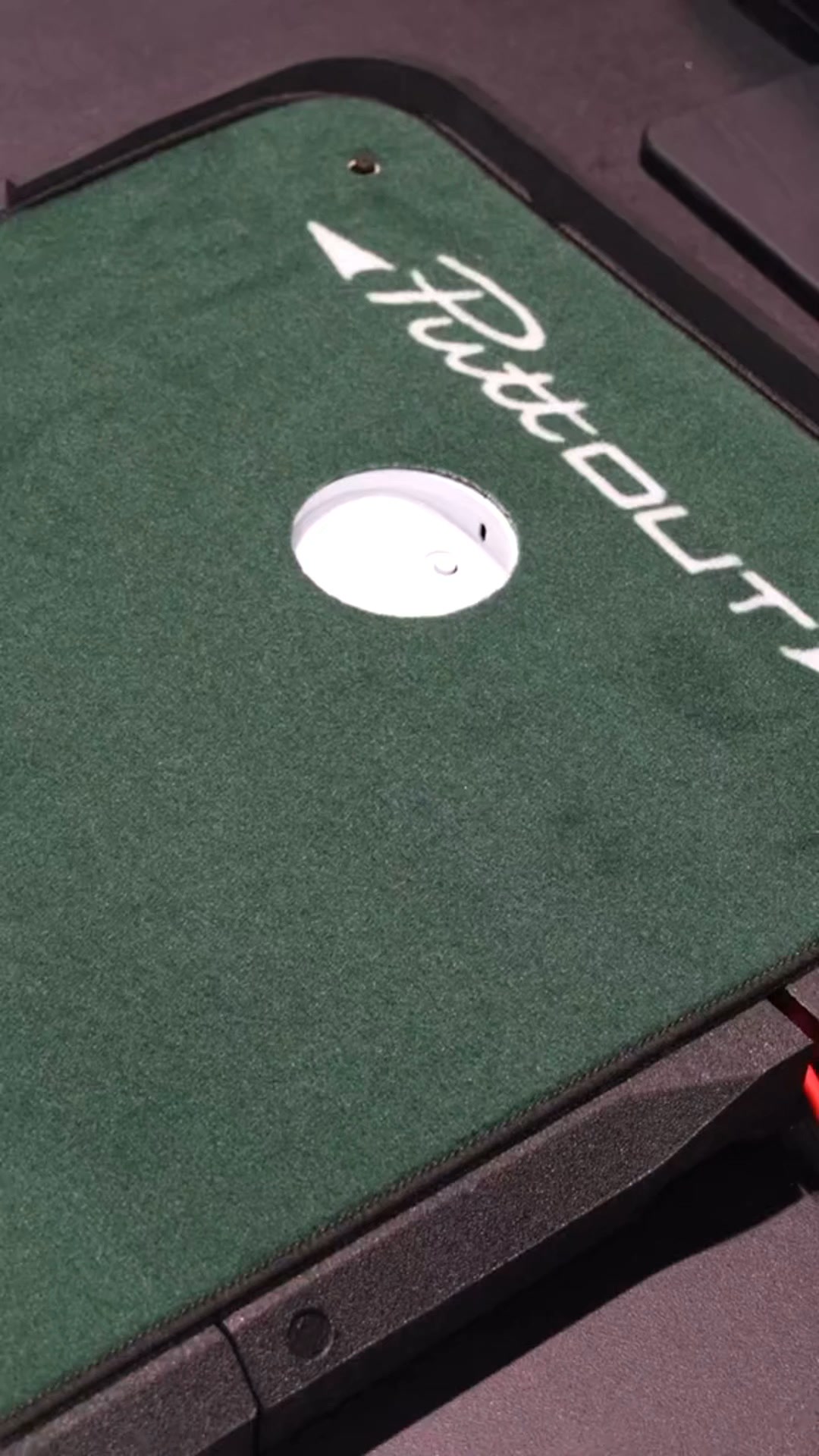 Stop Guessing. Start Reading Your Putts.