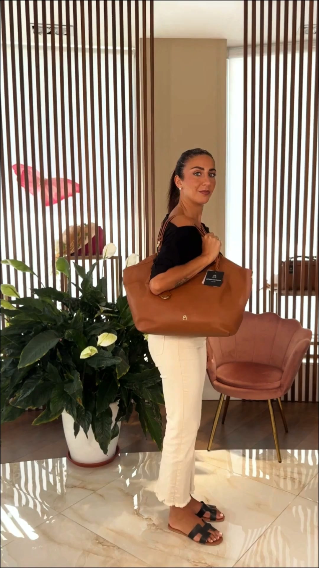 ADELE Borsa a spalla in pelle primo fiore con manici e tracolla regolabili