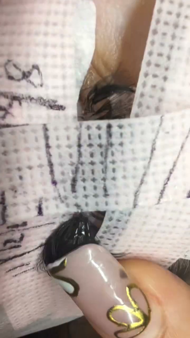 Running Out Of Fans Mid-Set? 600 Fans, 50% OFF – UK Lash Techs Tap