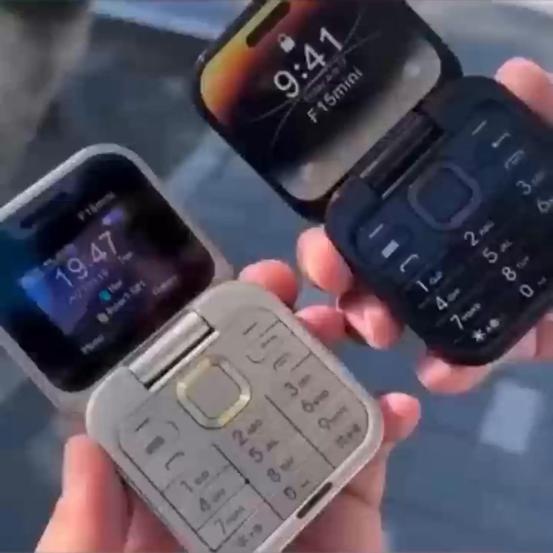 i16 PRO Flip™ – Foldable Smartphone