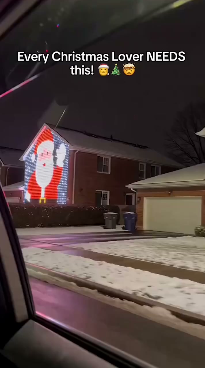 SPECIAL OFFER | Christmas LED House Net & Smart Outdoor Wall Curtain Light