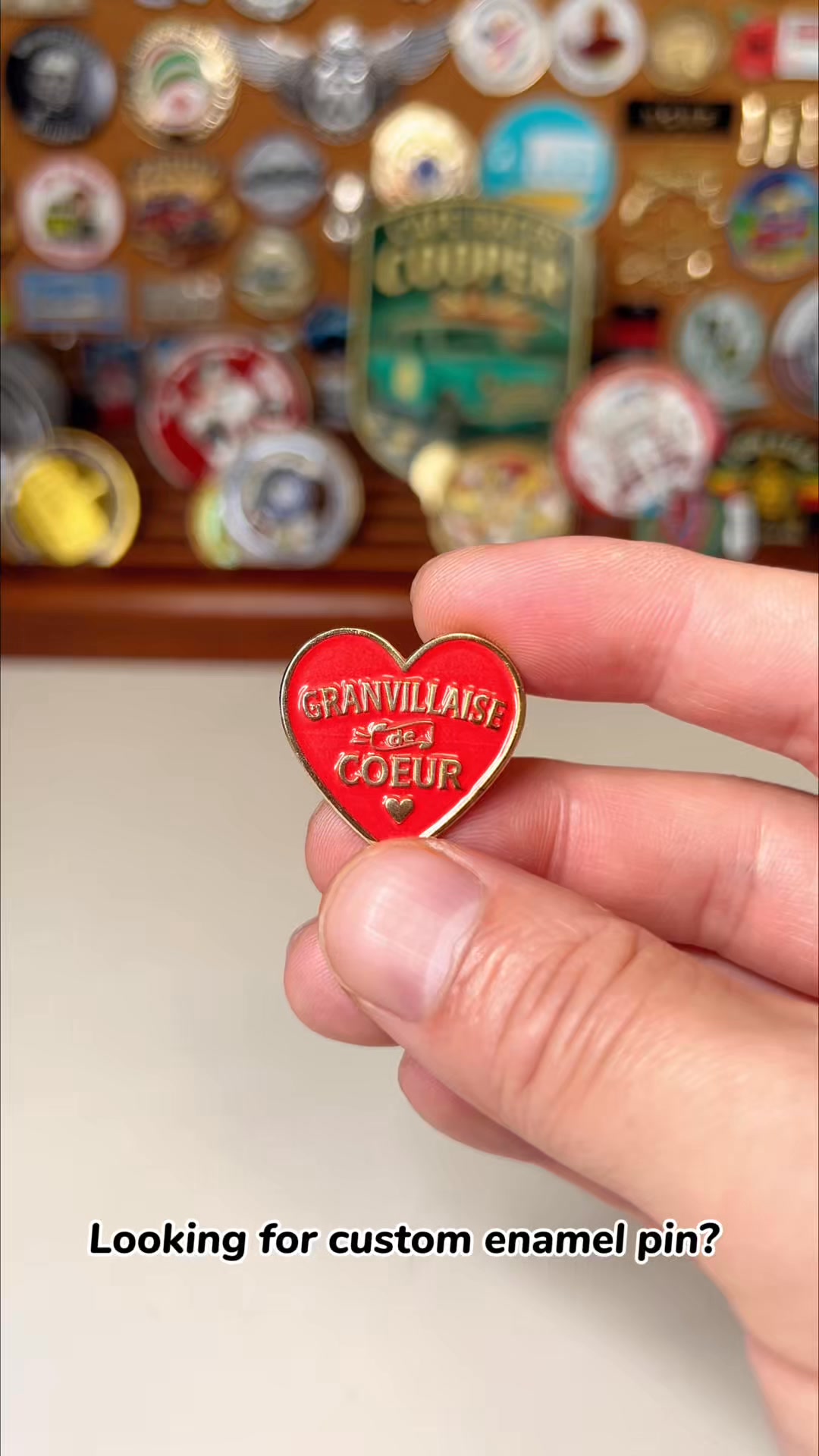 Professional Custom Pins Supplier