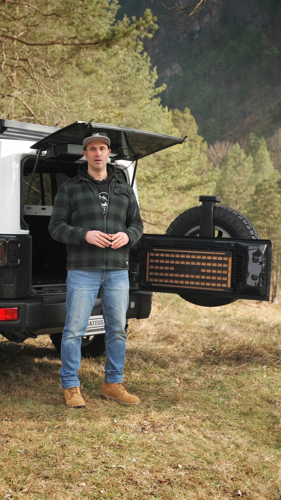 Tailgate Table | Tailgate Gear