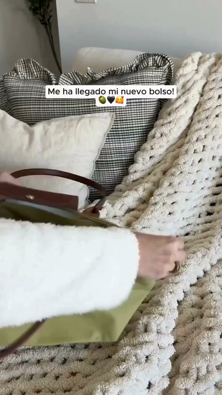 LIQUIDACIÓN DE BOLSOS EN VELORA