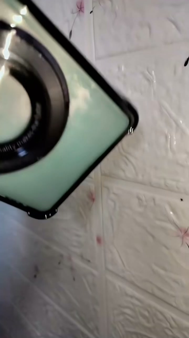 Clear Case. Built-In Stand.