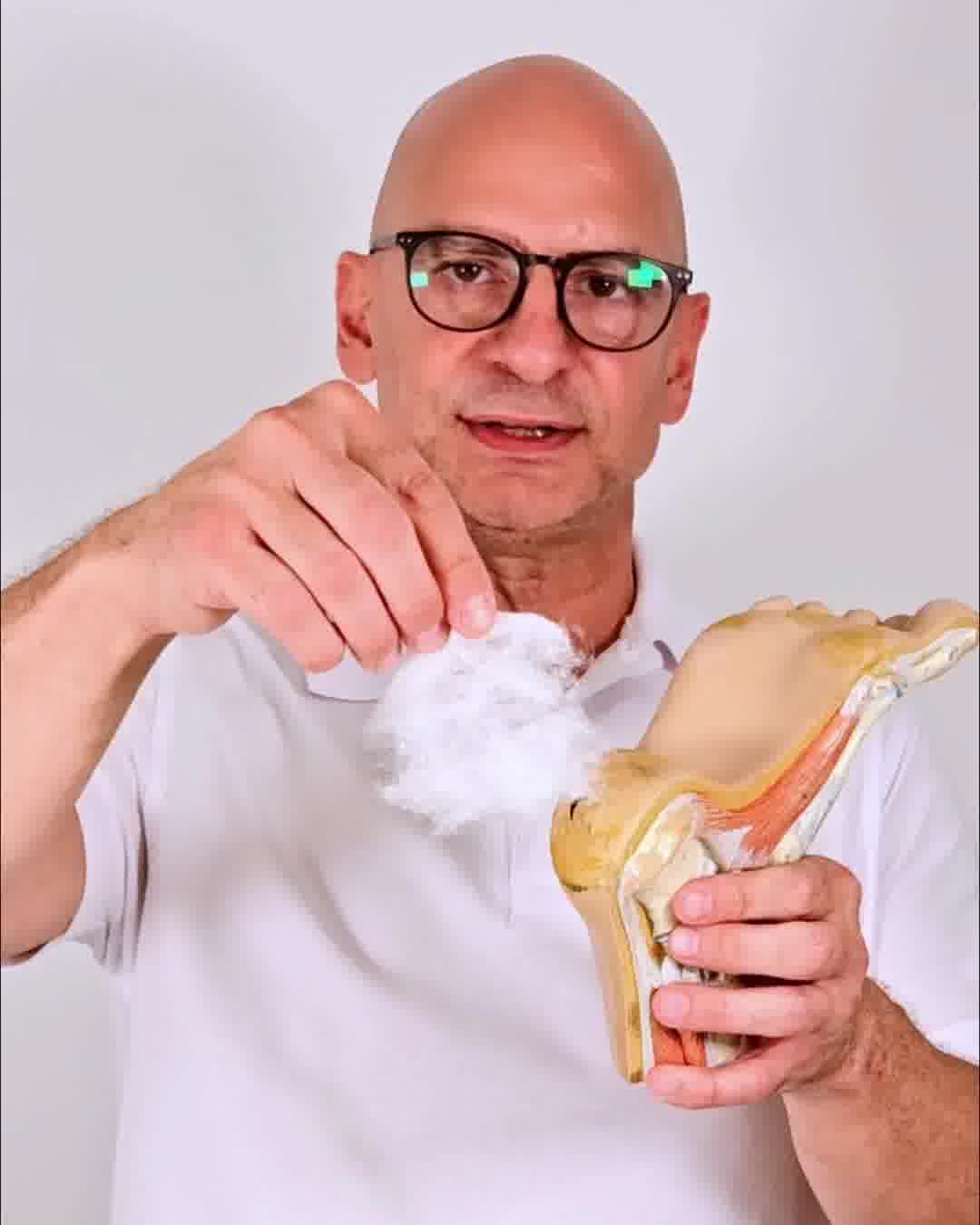 So entfernst du Hornhaut für den Sommer
