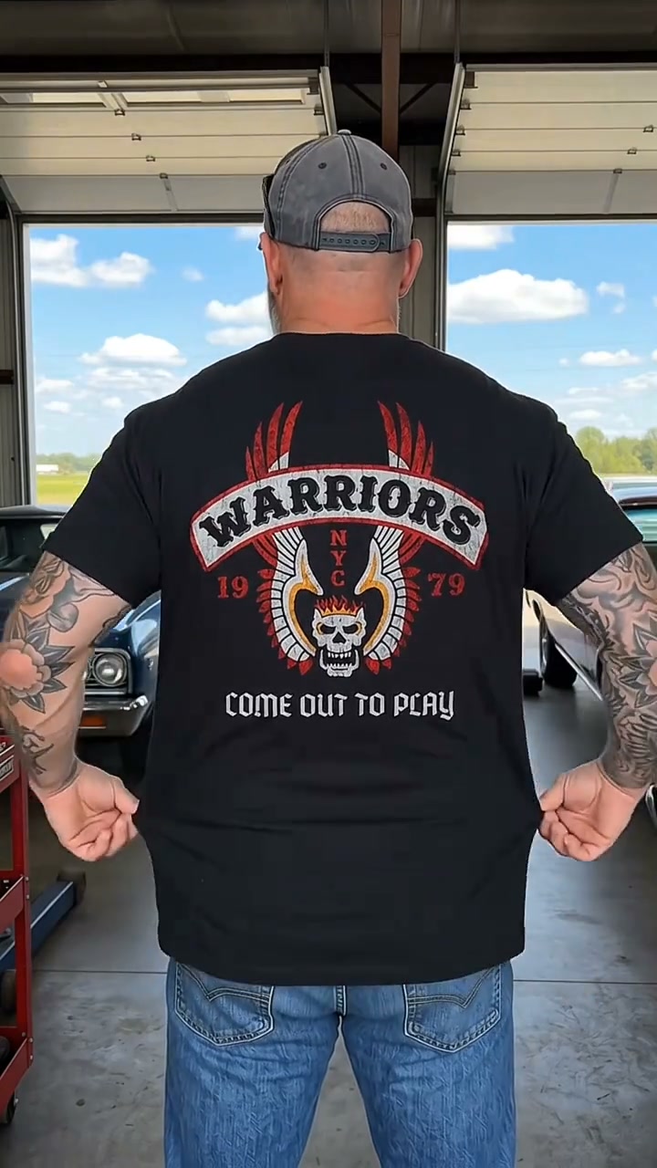 Warriors Skull Graphic Oversized T-Shirt – Vintage Gothic Streetwear Tee