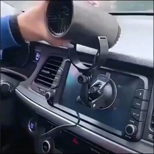 Aquece rapidamente o ar no teu carro.