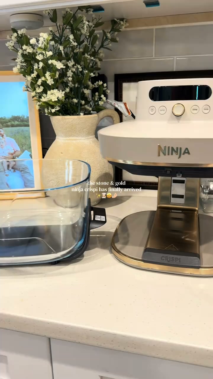 The ninja crispi pro is worth the upgrade and it’s a 6 in 1!