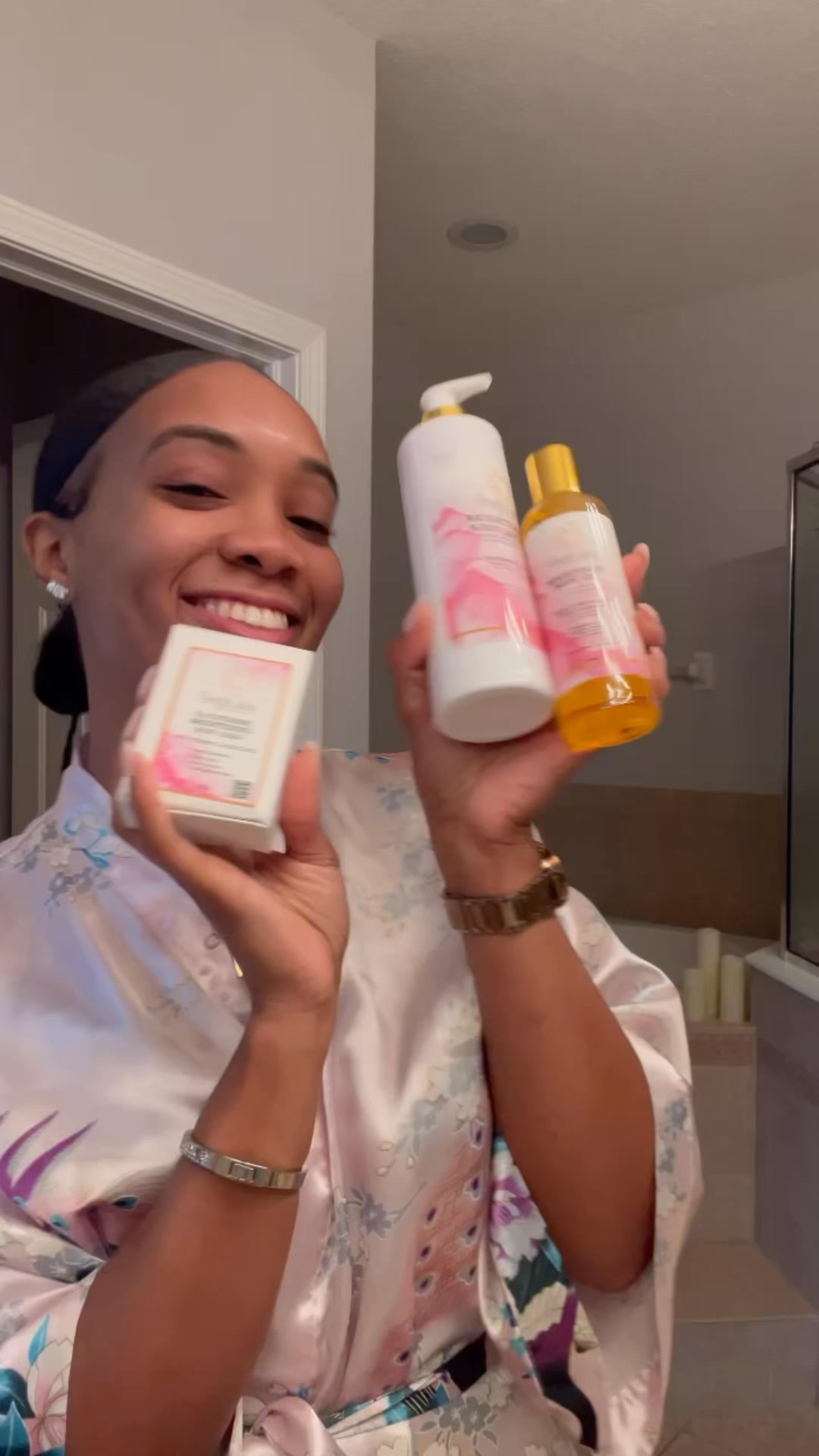 Brightening shower combo