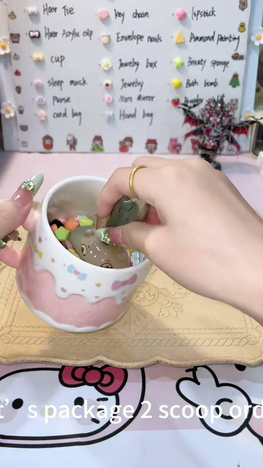 Brooke's Lucky Surprise Scoop