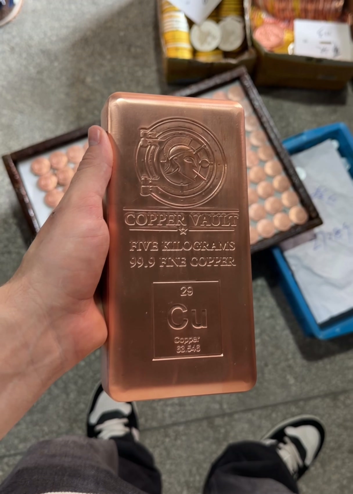 Hold 5kg of Pure Copper