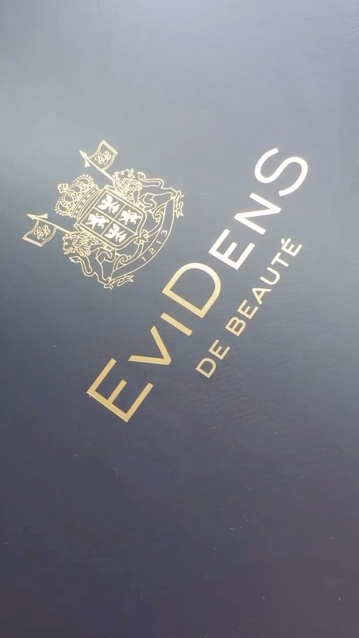 Anúncio de EviDenS de Beauté