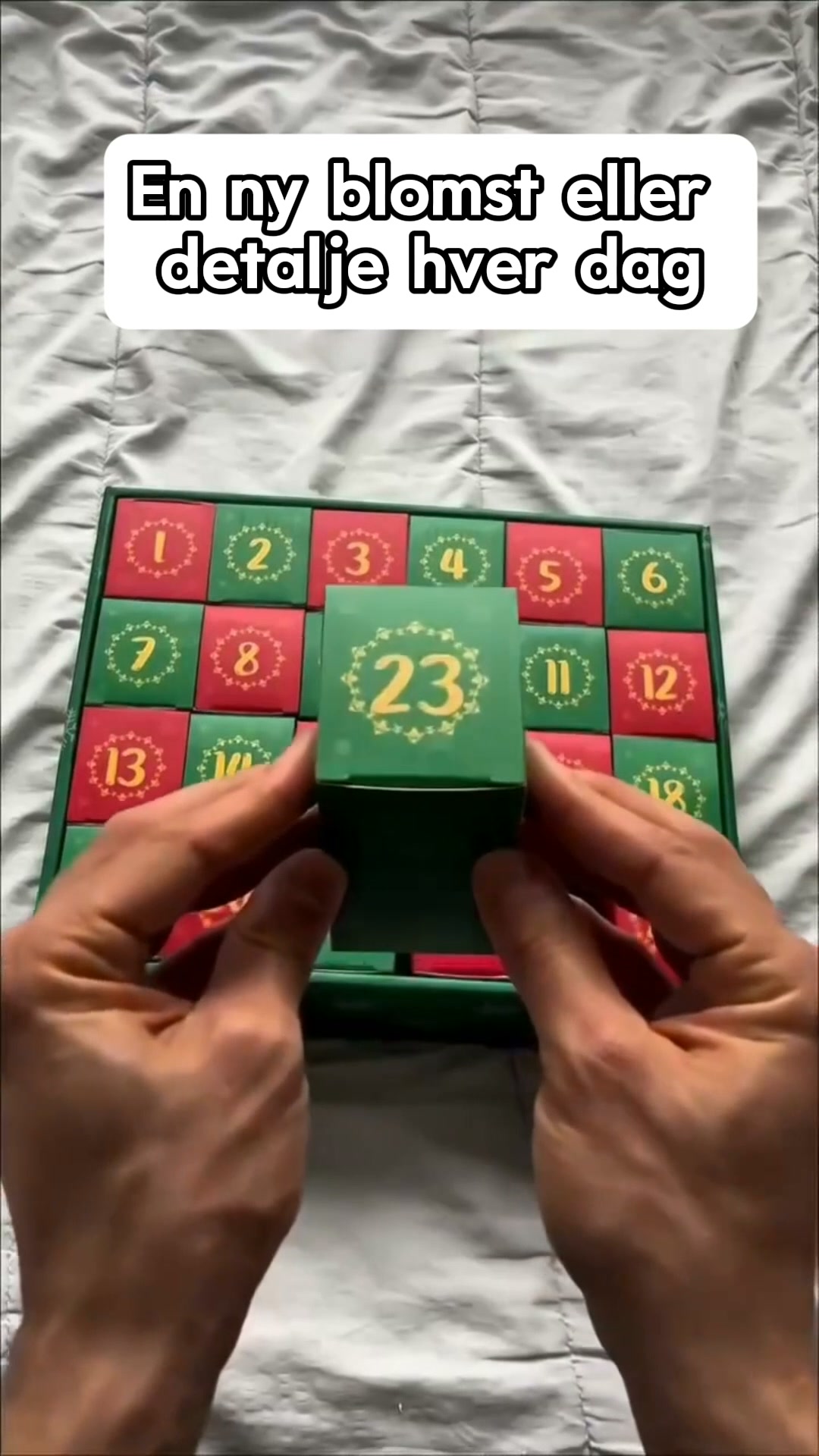 Byggesæt med blomsterbuket som adventskalender til jul