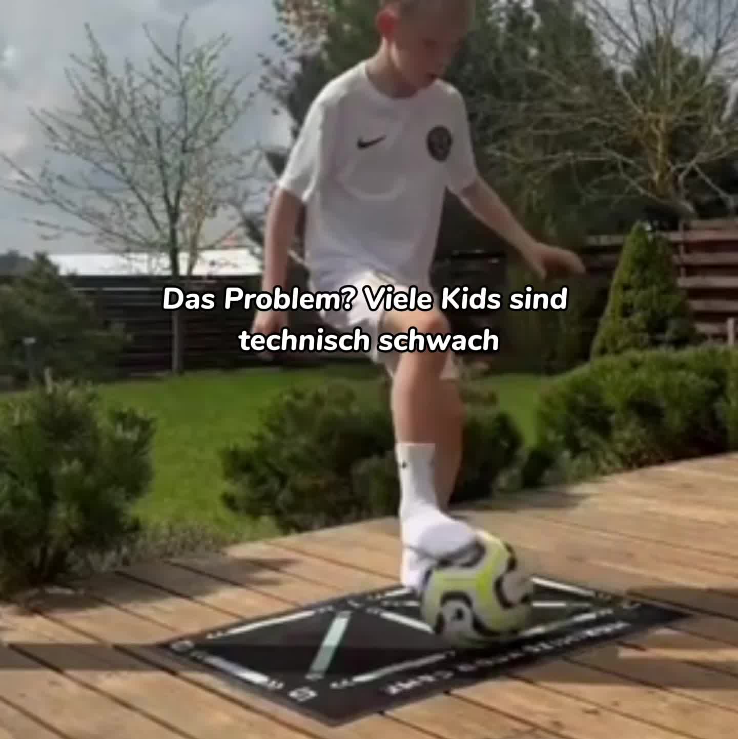 Gezieltes Techniktraining für kleine Fußballfans