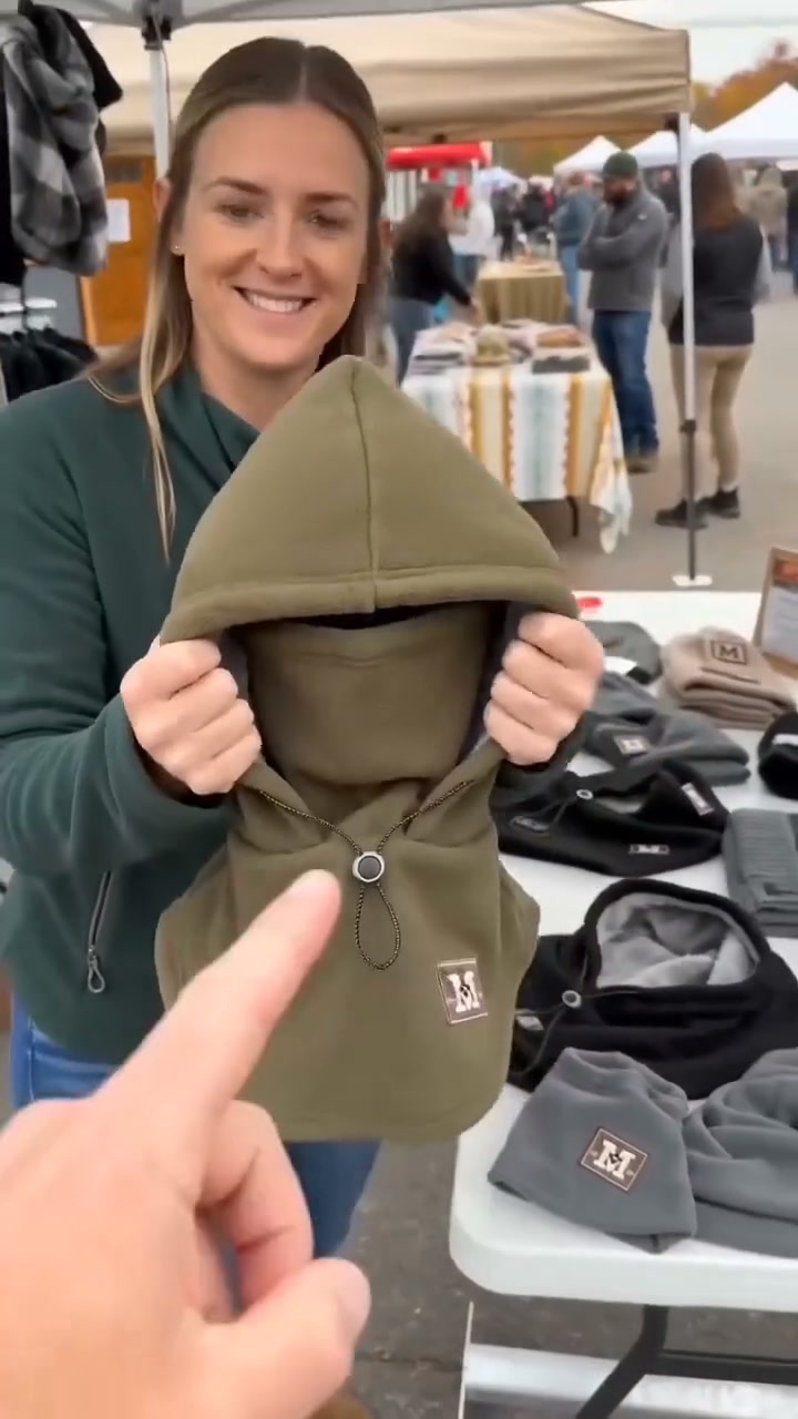 3-in-1 Fleece Hood – Warm and Cosy from Head to Neck