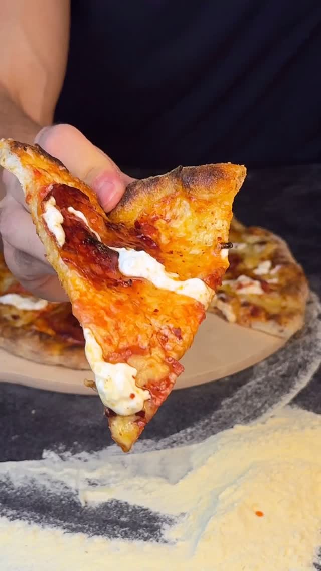 Anúncio de GIU Pizzaofen