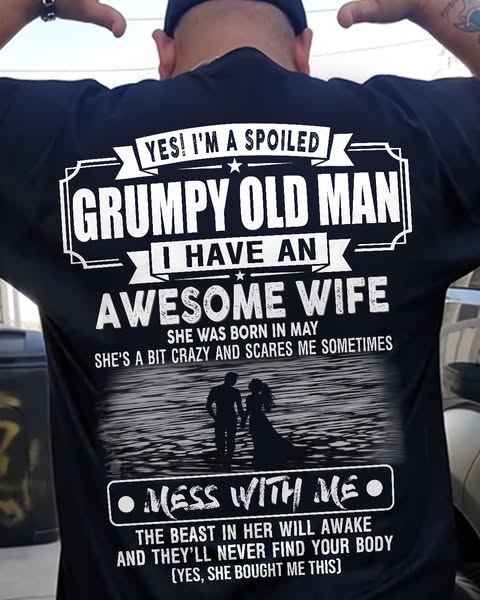 Anúncio de Luvtees apparel