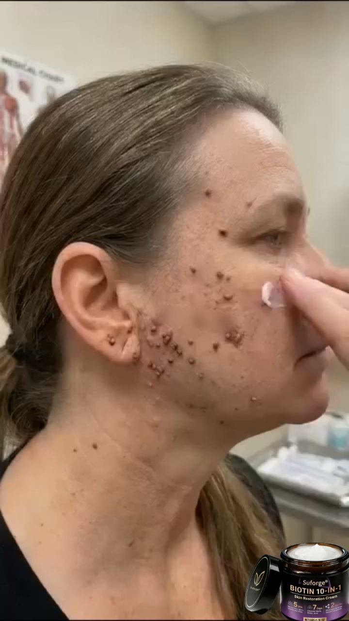 10-in-1 Daily Care for Smoother-Looking Skin