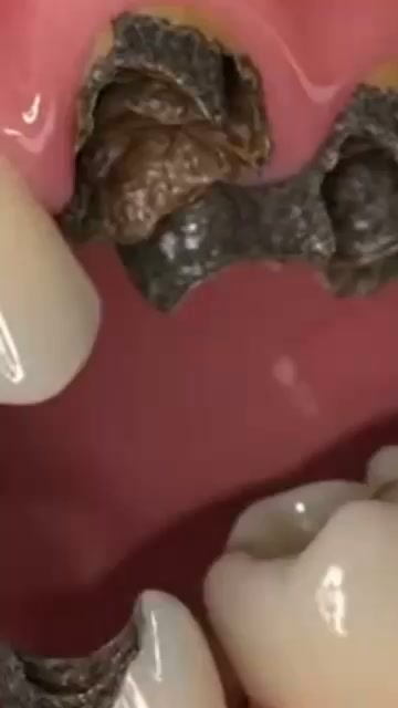 POCHI PEZZI DISPONIBILI