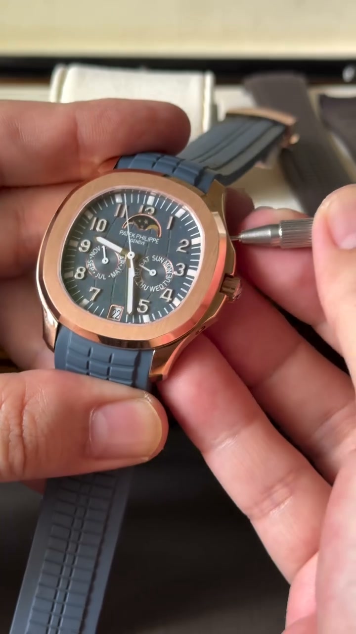 Master-Crafted Timepieces | Free Shipping