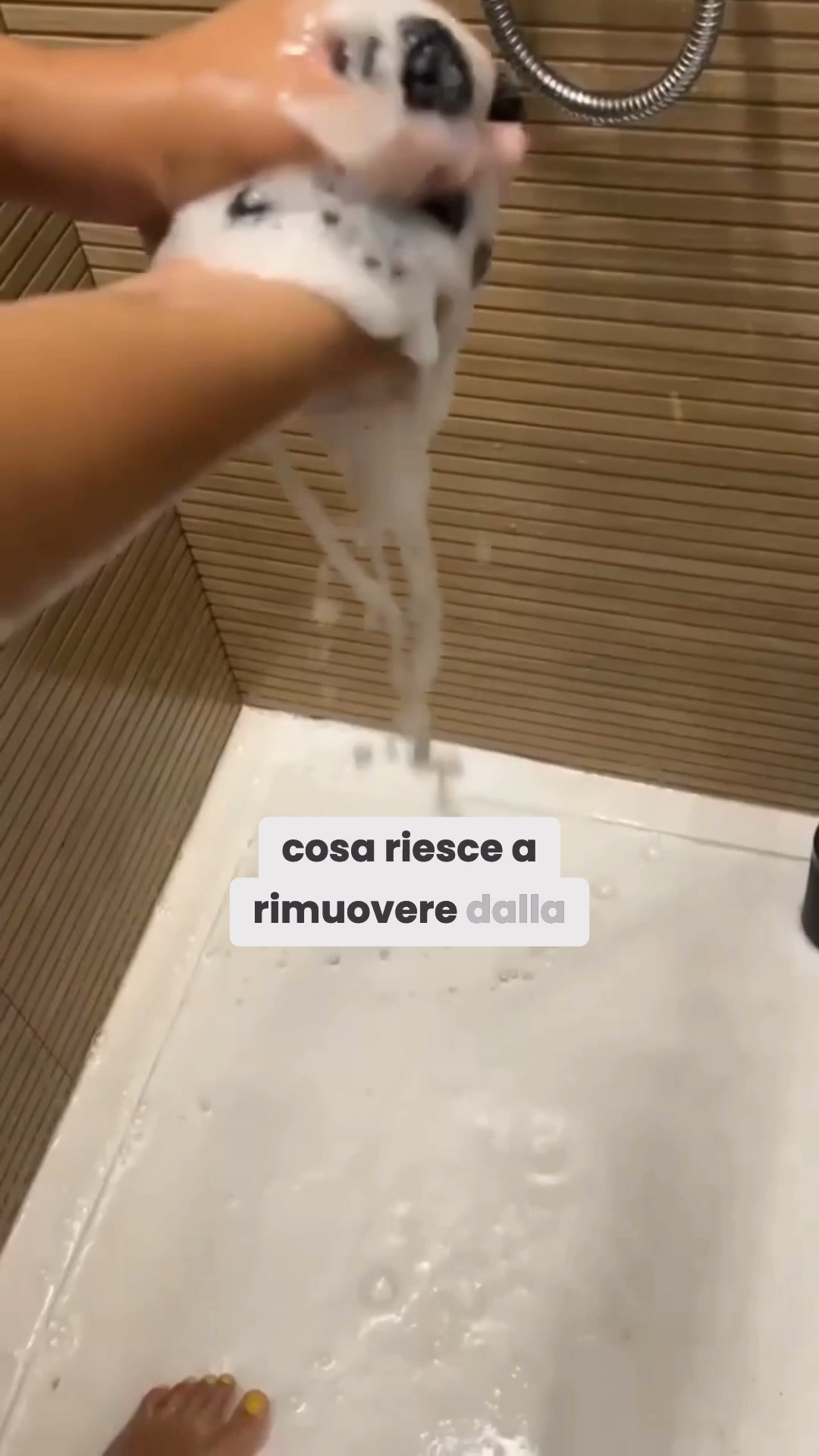 2 + 1 IN OMAGGIO
