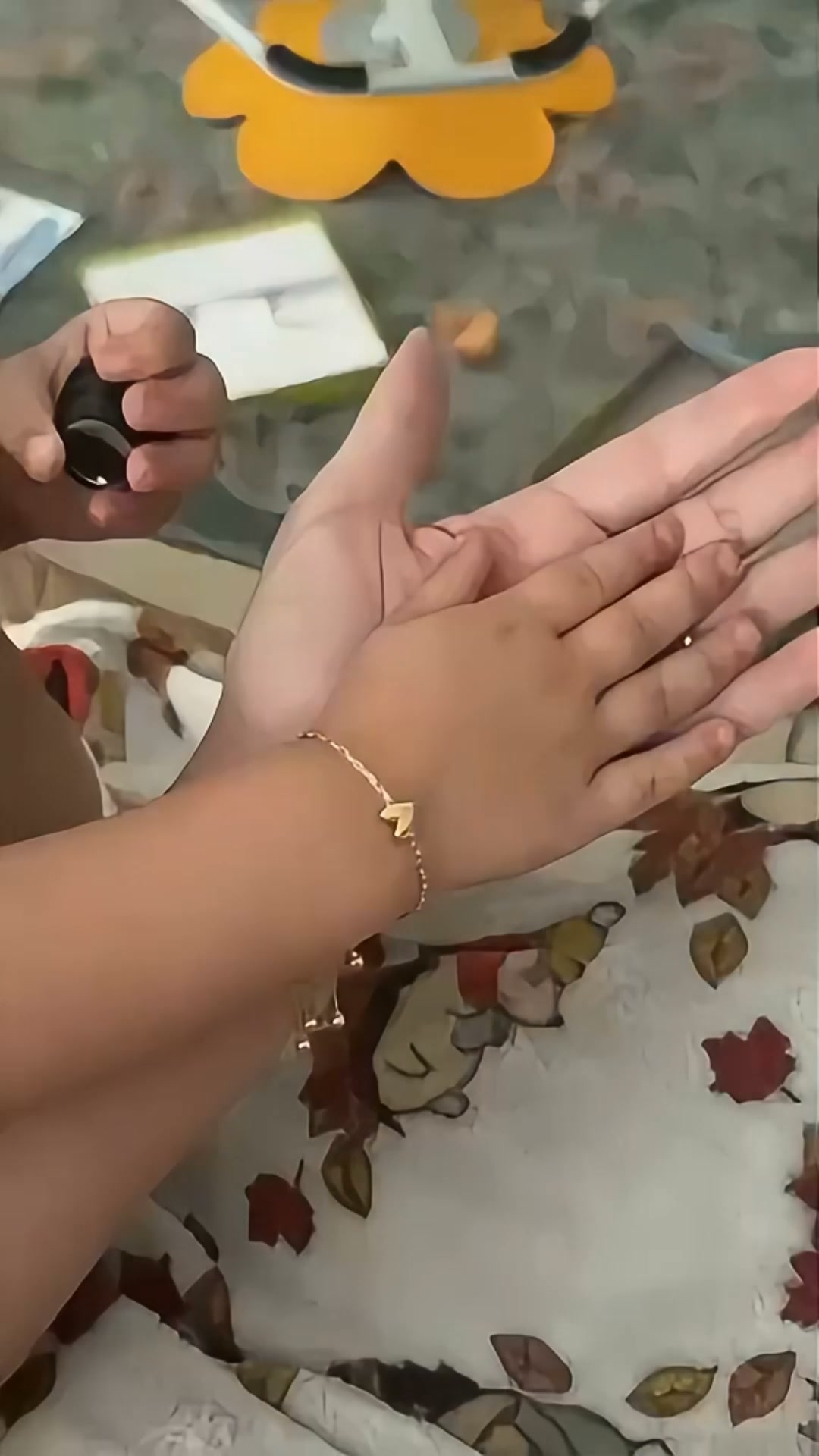 Bracelets cœur assortis avec placage or 14 carats