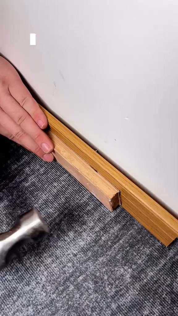 Double Head Skirting Thread Seamless Nail