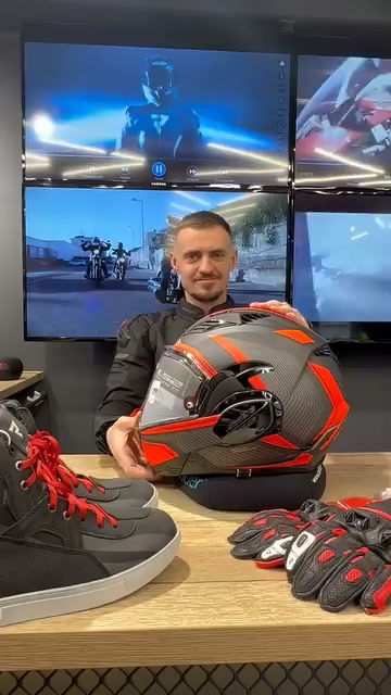 Anúncio de IronRide Helmets