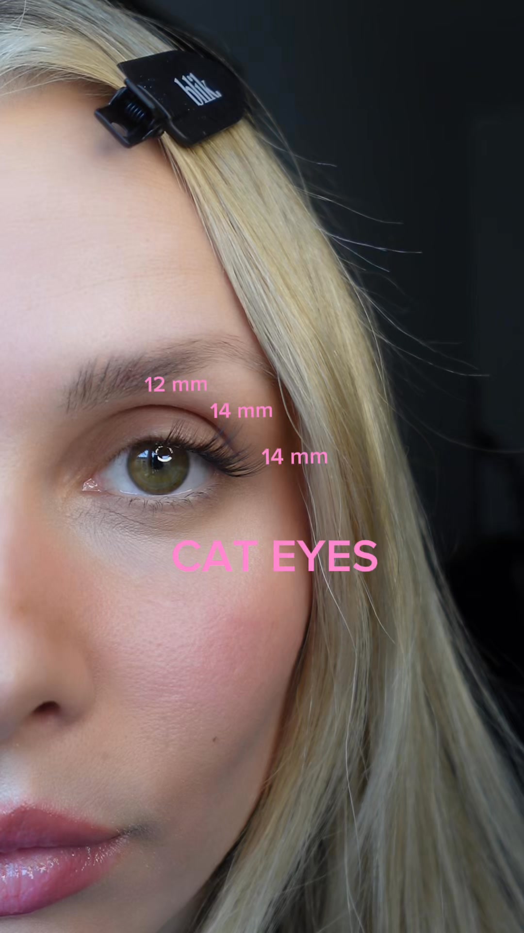 Self-stick Lashes