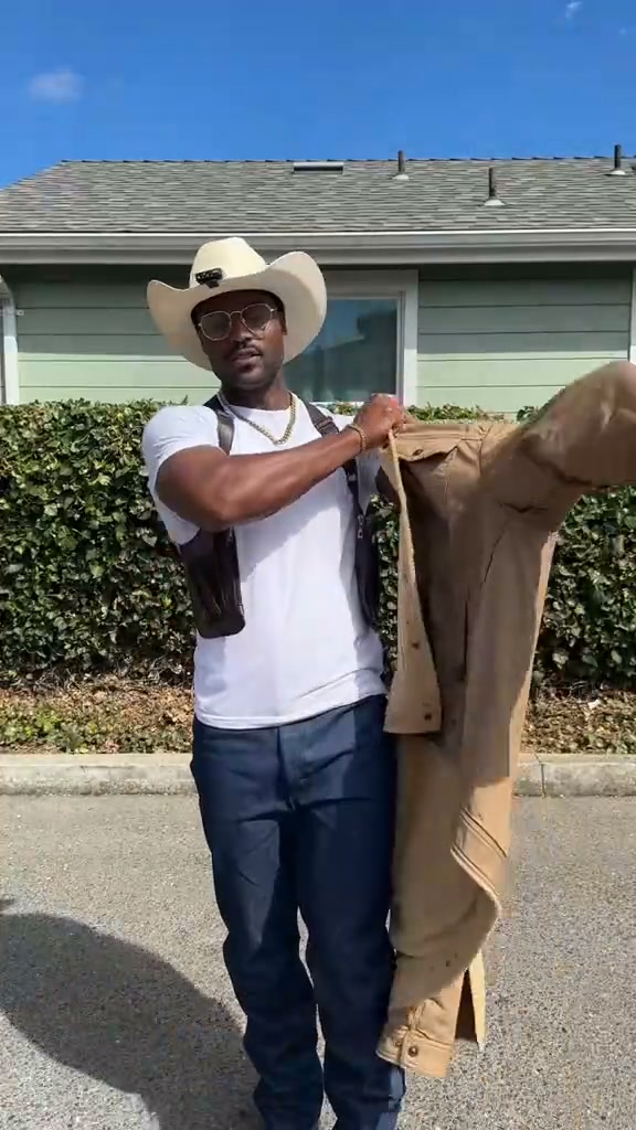 Everything You Carry, No Bulge