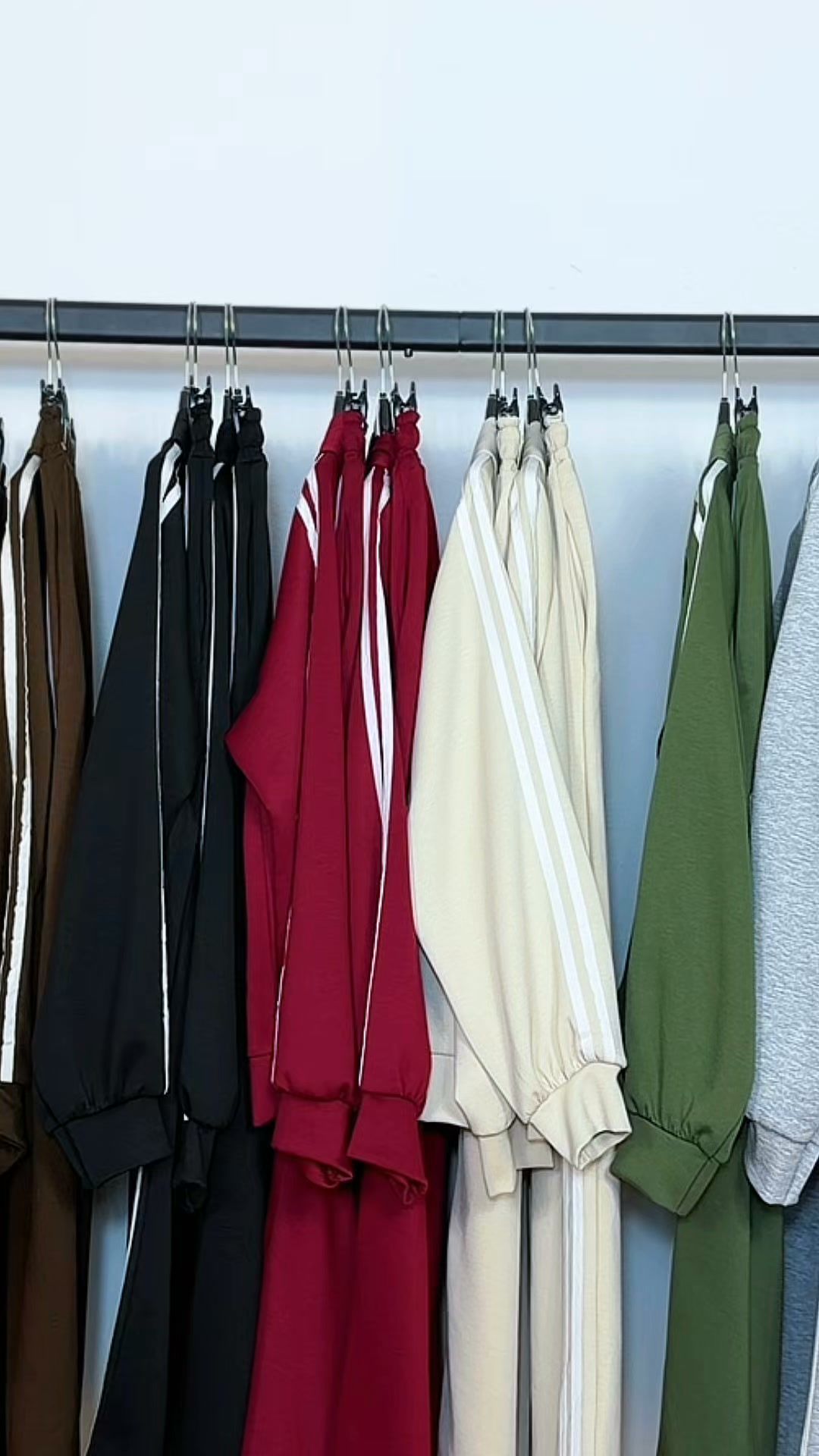 NUEVOS COLORES DISPONIBLES