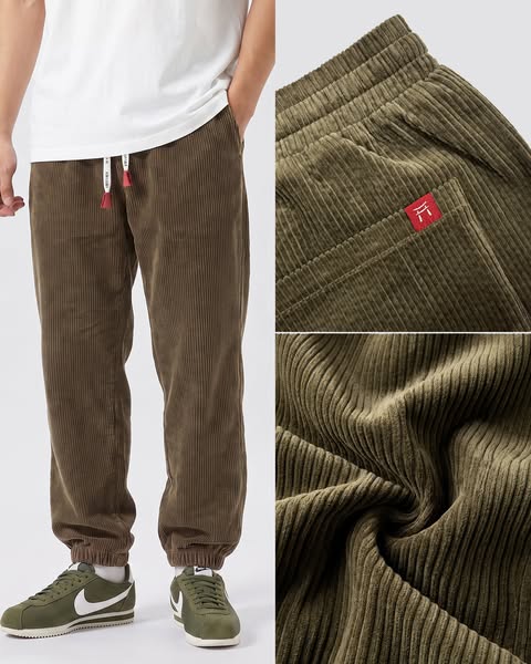 Hose aus Cord-Stoff