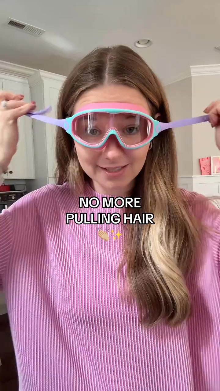 The Swim Goggles Kids Put On Themselves