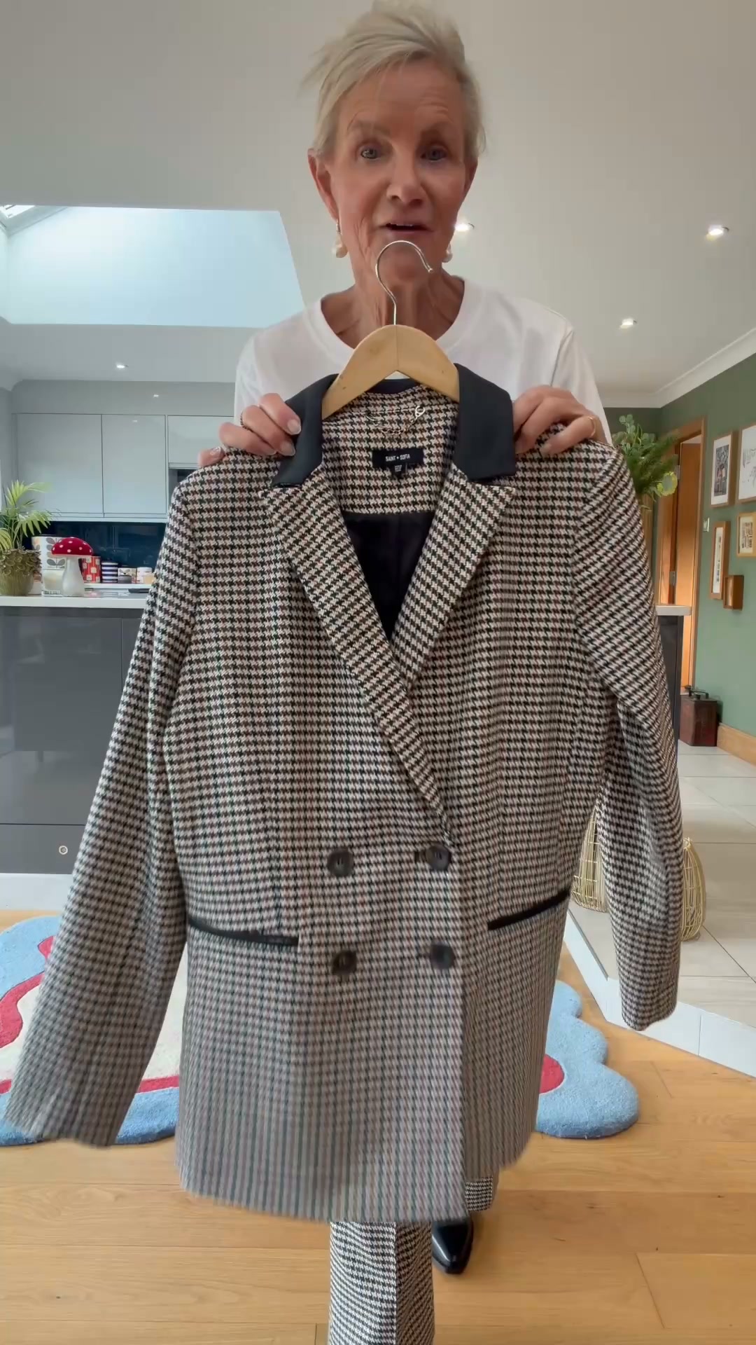 The Cambridge Blazer