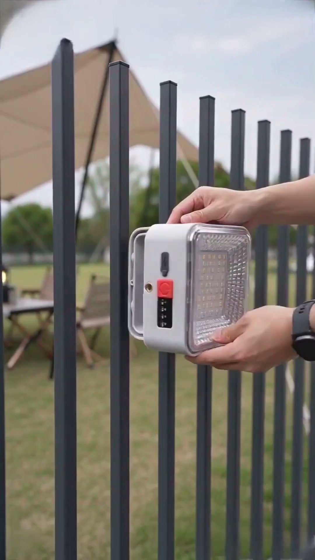 Tragbare, wasserdichte Solar-Campinglampe
