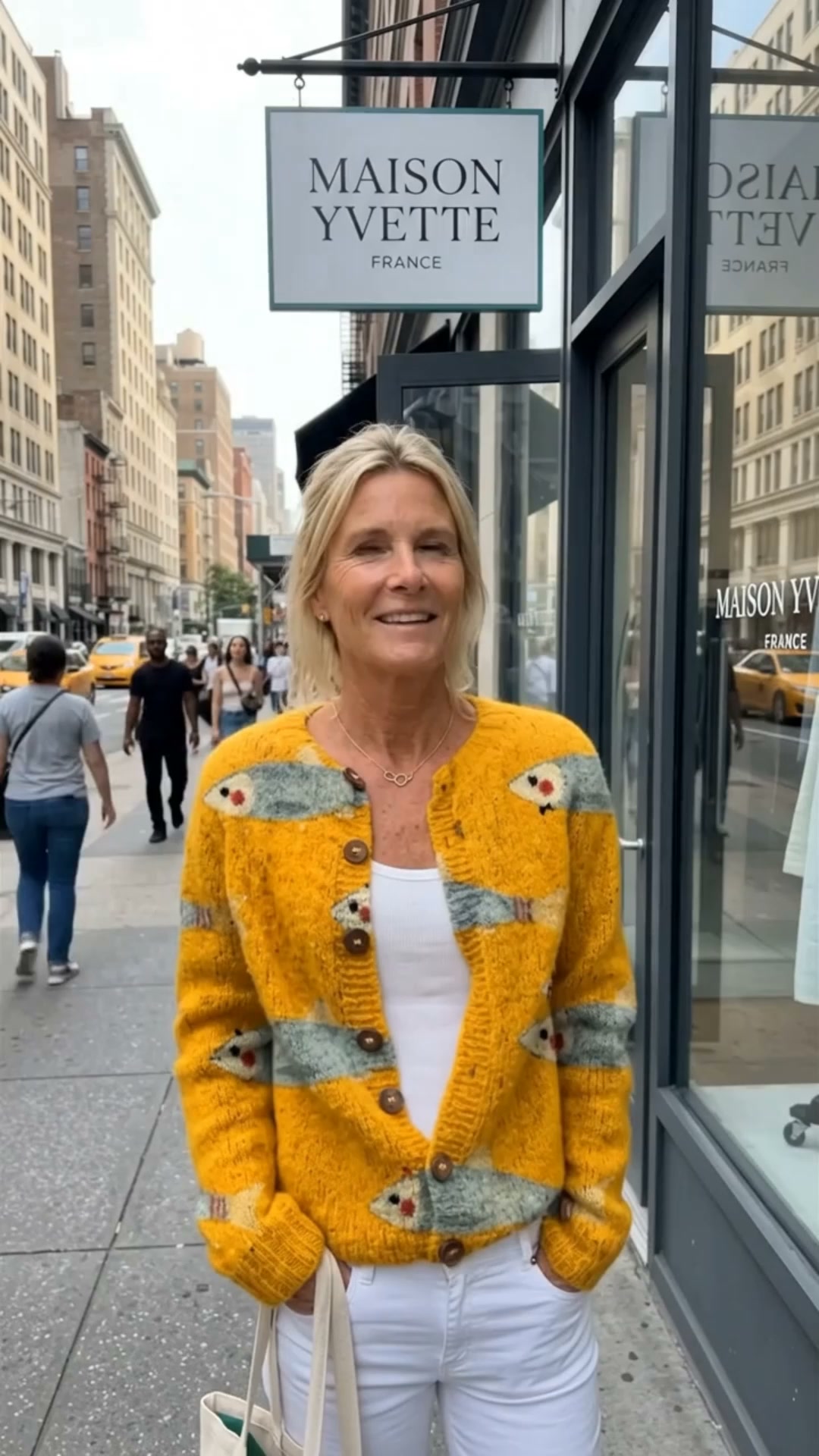Le cardigan doux qui complète toutes vos tenues.