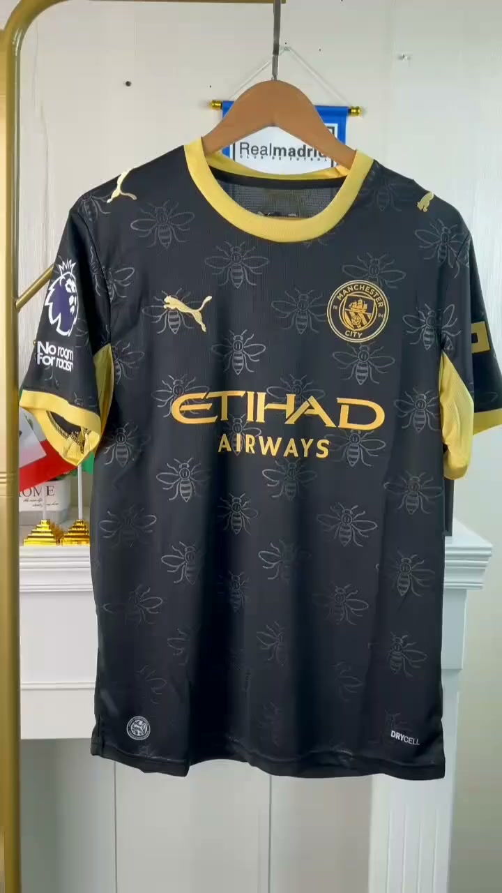 New season jerseys are newly shipped! Pay by card for more favorable rates
