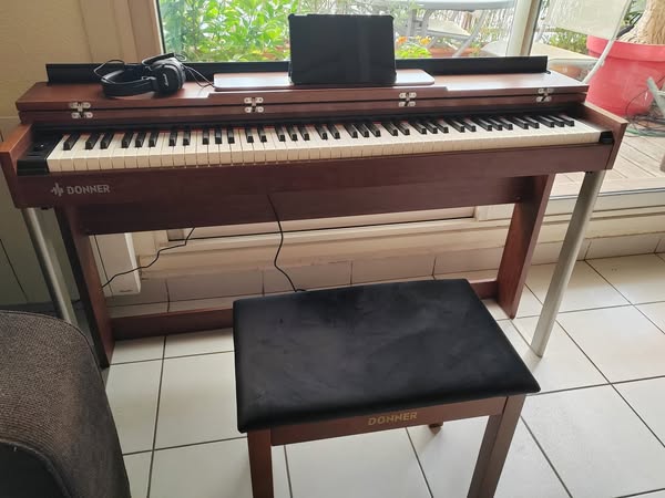 Digital Piano