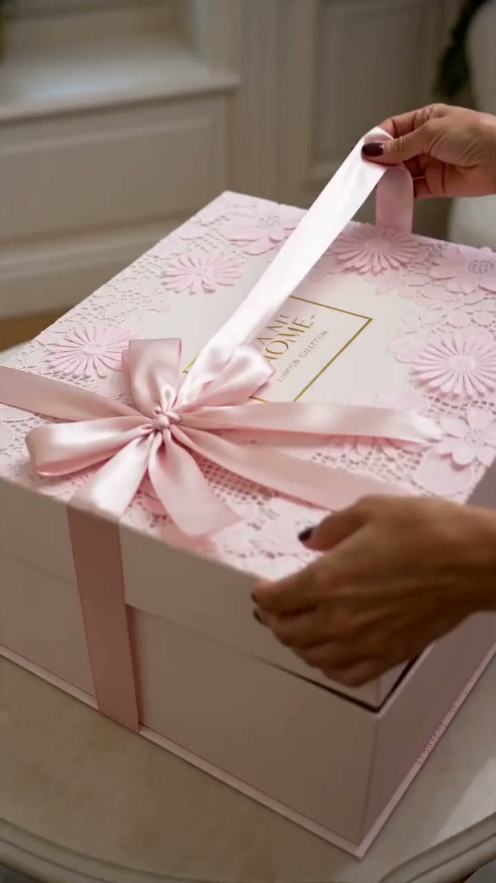Best GiftUp to 50% Off