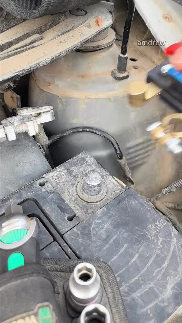 Universal Battery Disconnect & Leak Protector