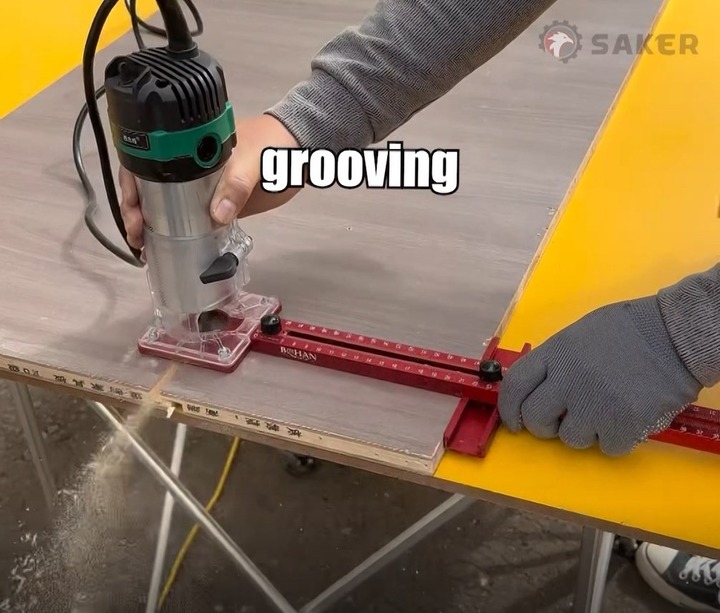 4 in 1 Router Milling Groove Bracket Landing Page