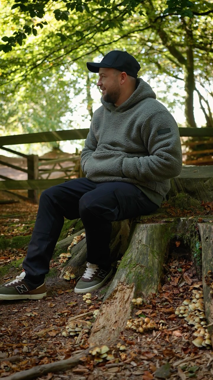 Anúncio de Terreign Clothing
