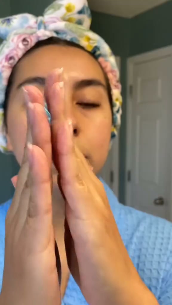 Blackheads? Give Your Pores Some Extra Care.