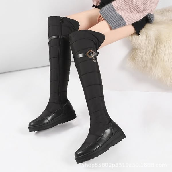 Winter Warmth From Knee To Toe